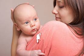 reflujo-gases-estrenimiento-bebes-fisioterapia